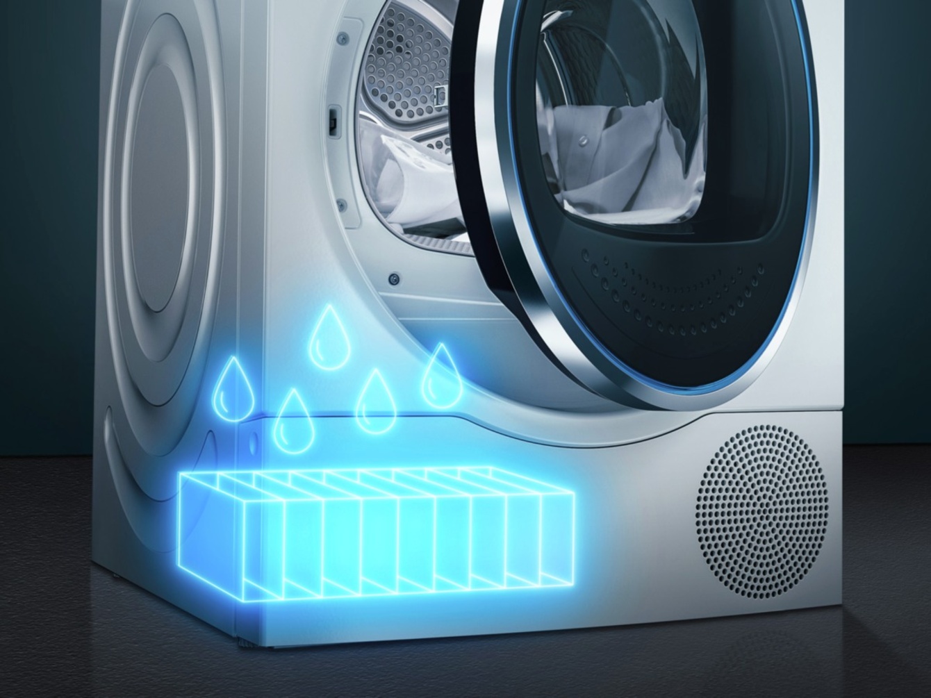 Kondensator selbstreinigend bei AMP Elektrotechnik GmbH Co. & KG in Viechtach