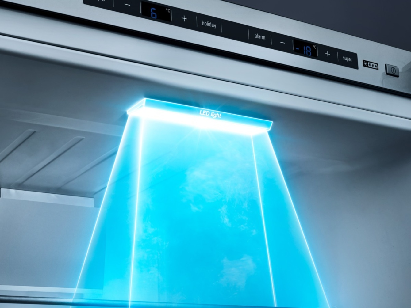 LED Licht bei AMP Elektrotechnik GmbH Co. & KG in Viechtach