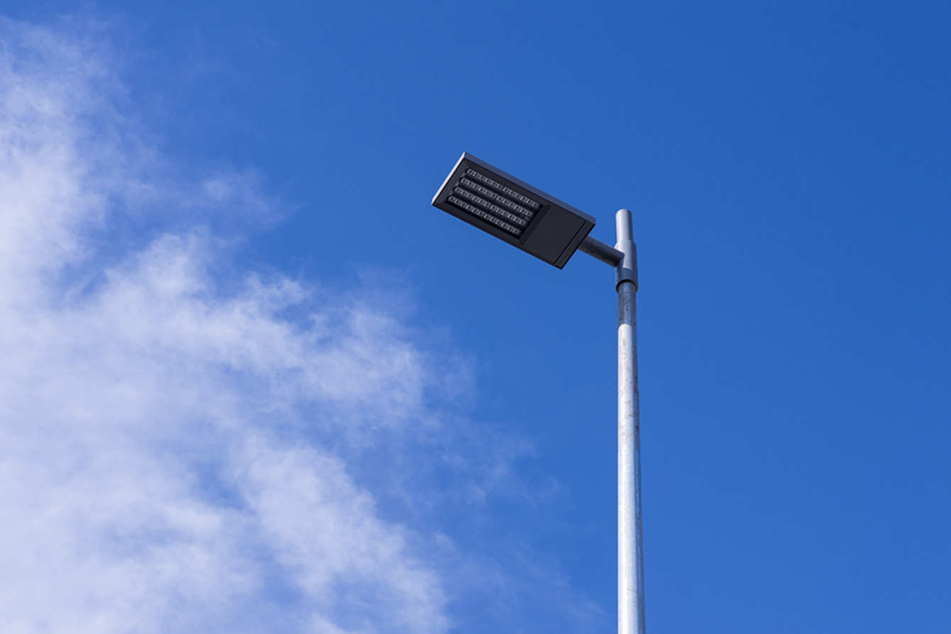 LED-Straßen&shy;beleuchtung bei AMP Elektrotechnik GmbH Co. & KG in Viechtach