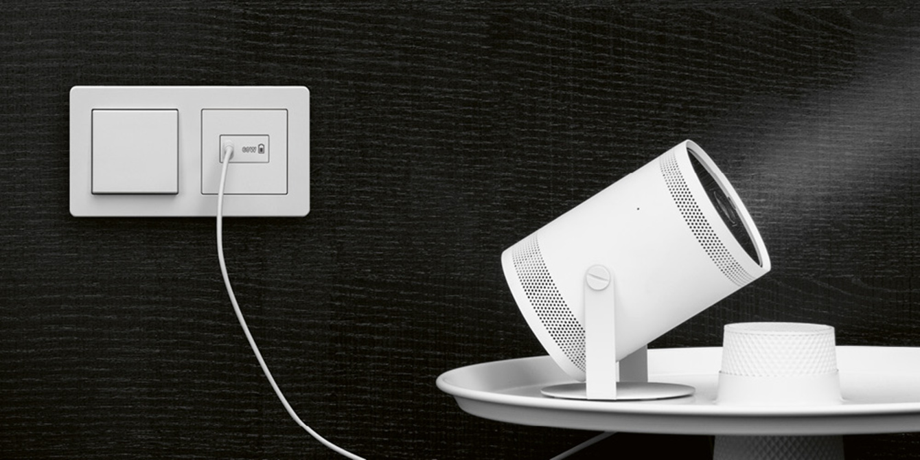 Ladegerät USB PD 60 bei AMP Elektrotechnik GmbH Co. & KG in Viechtach