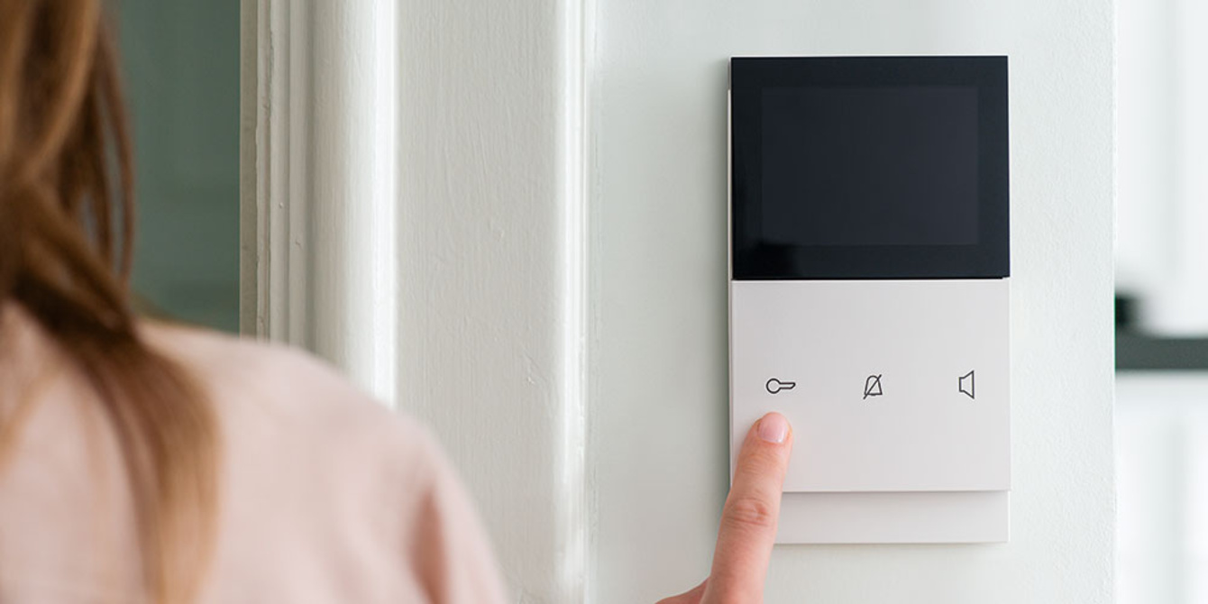 ELCOM.TOUCH bei AMP Elektrotechnik GmbH Co. & KG in Viechtach