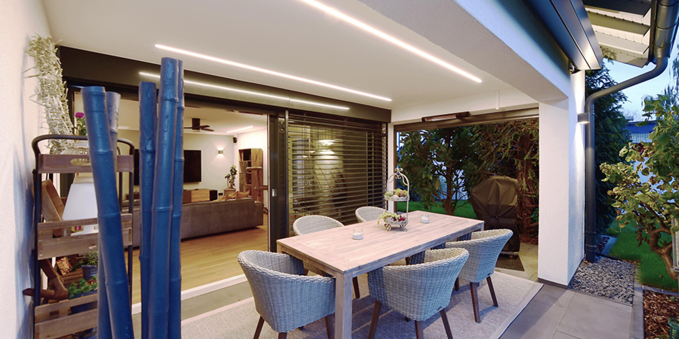 Lineares Licht bei AMP Elektrotechnik GmbH Co. & KG in Viechtach